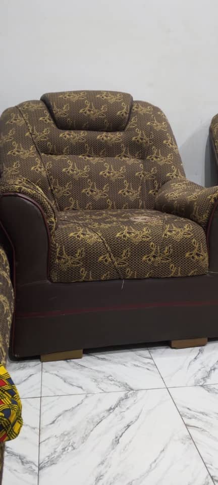 Vignette 2 : BOURÉ COMPLET À VENDRE BIEN EN FORME