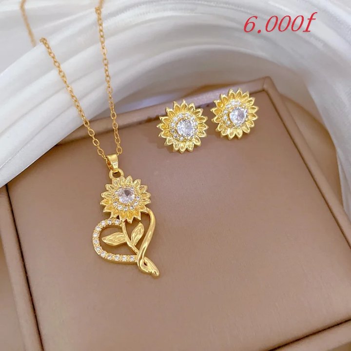 Vignette 3 : Sacs de marque et chaussures