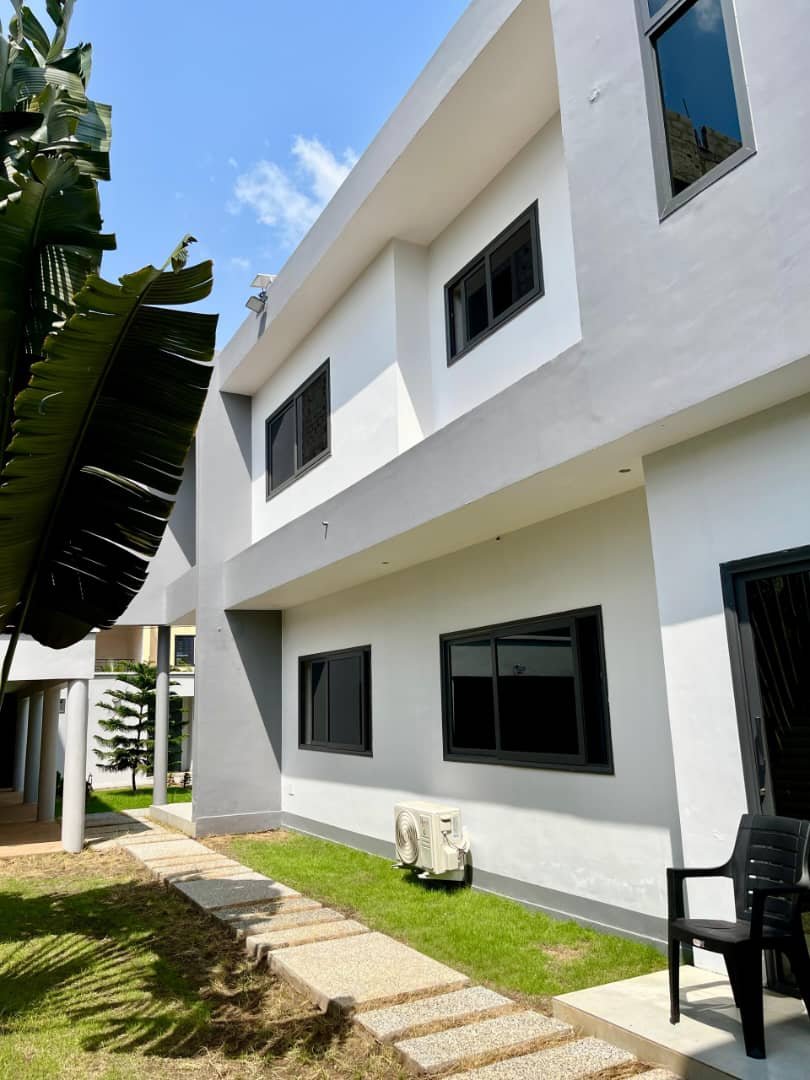 Vignette 2 : 92966796