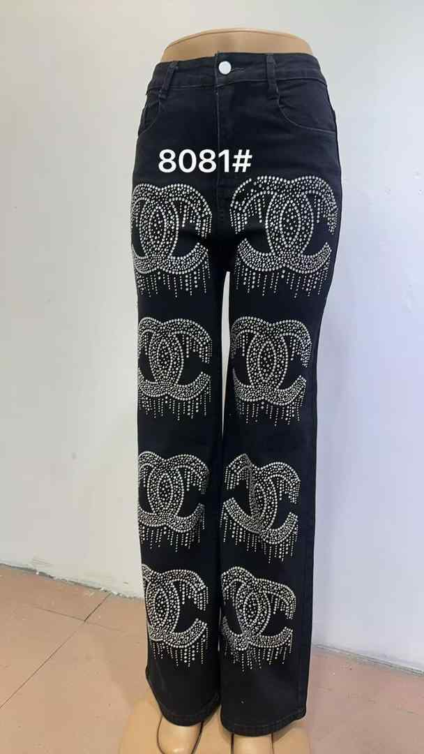 Vignette 3 : Cargo, robe ,boy freind ....