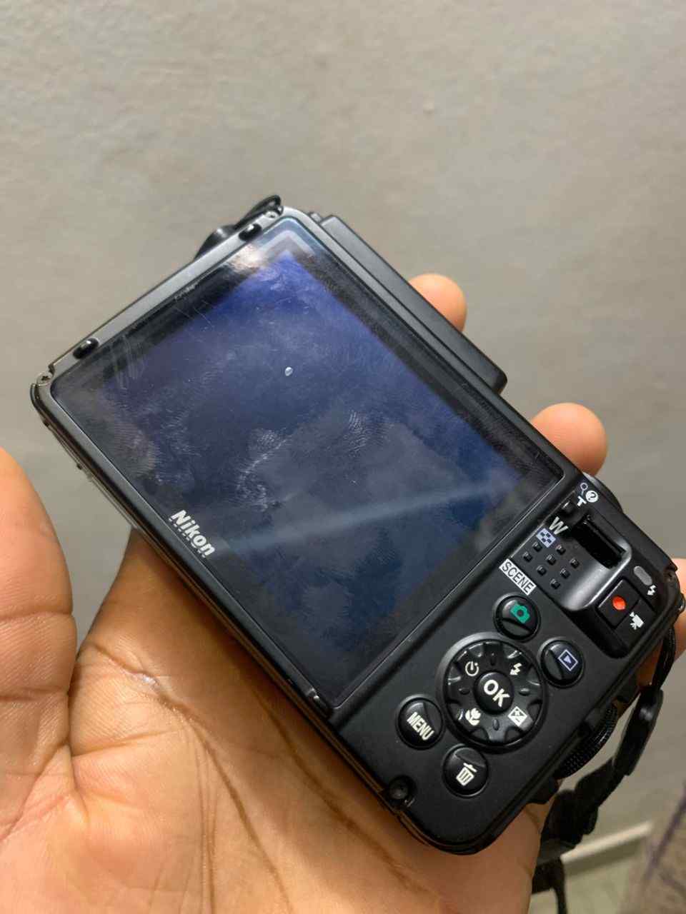 Vignette 2 : Appareil photo numérique Nikon Coolpix