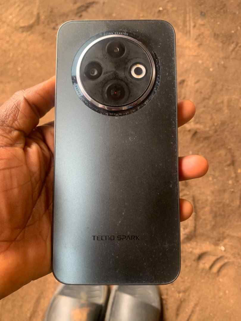Vignette 3 : Tecno spark 30C 256 go